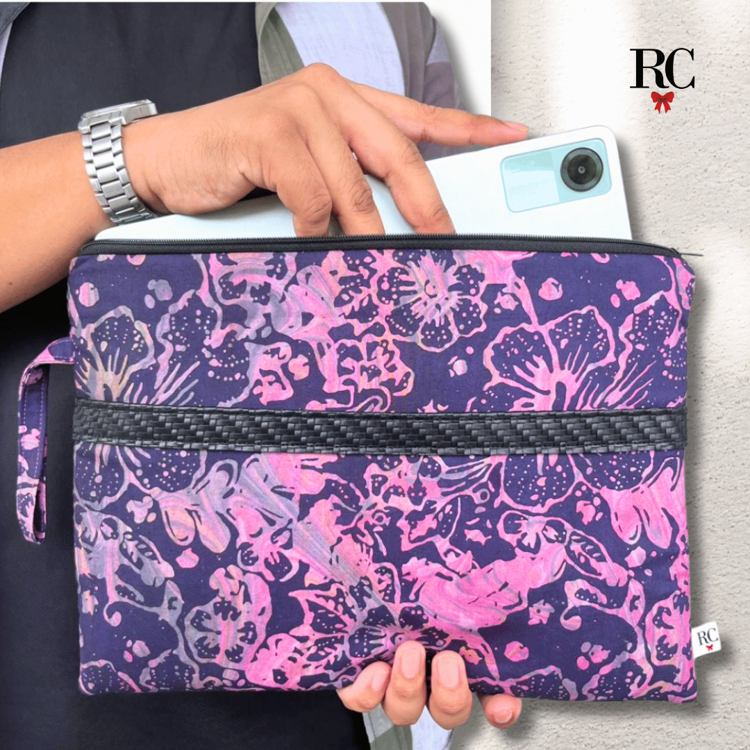 Artisan Tablet Sleeve - Image 2