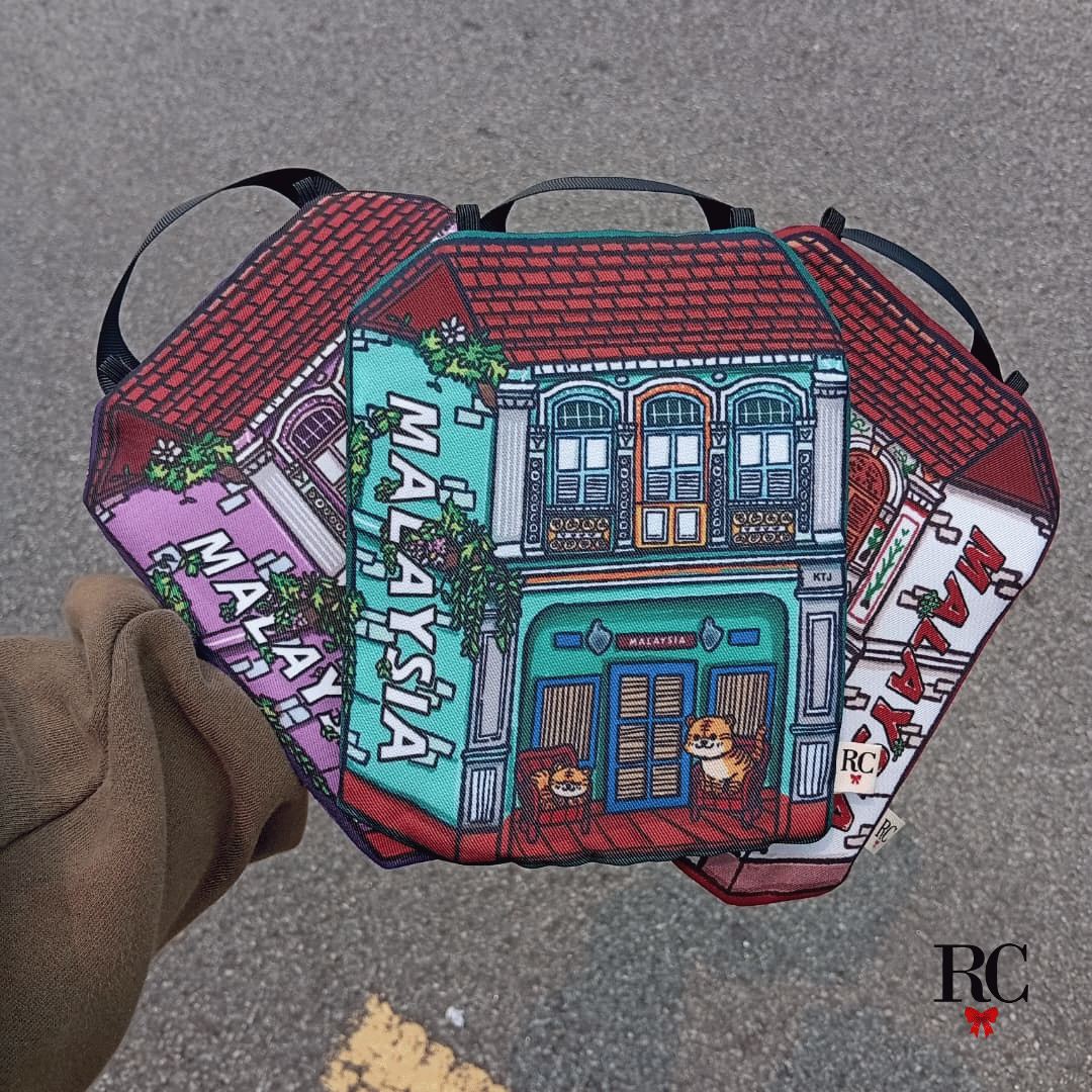 Heritage House Utility Pouch | in 3 Colours - Image 9